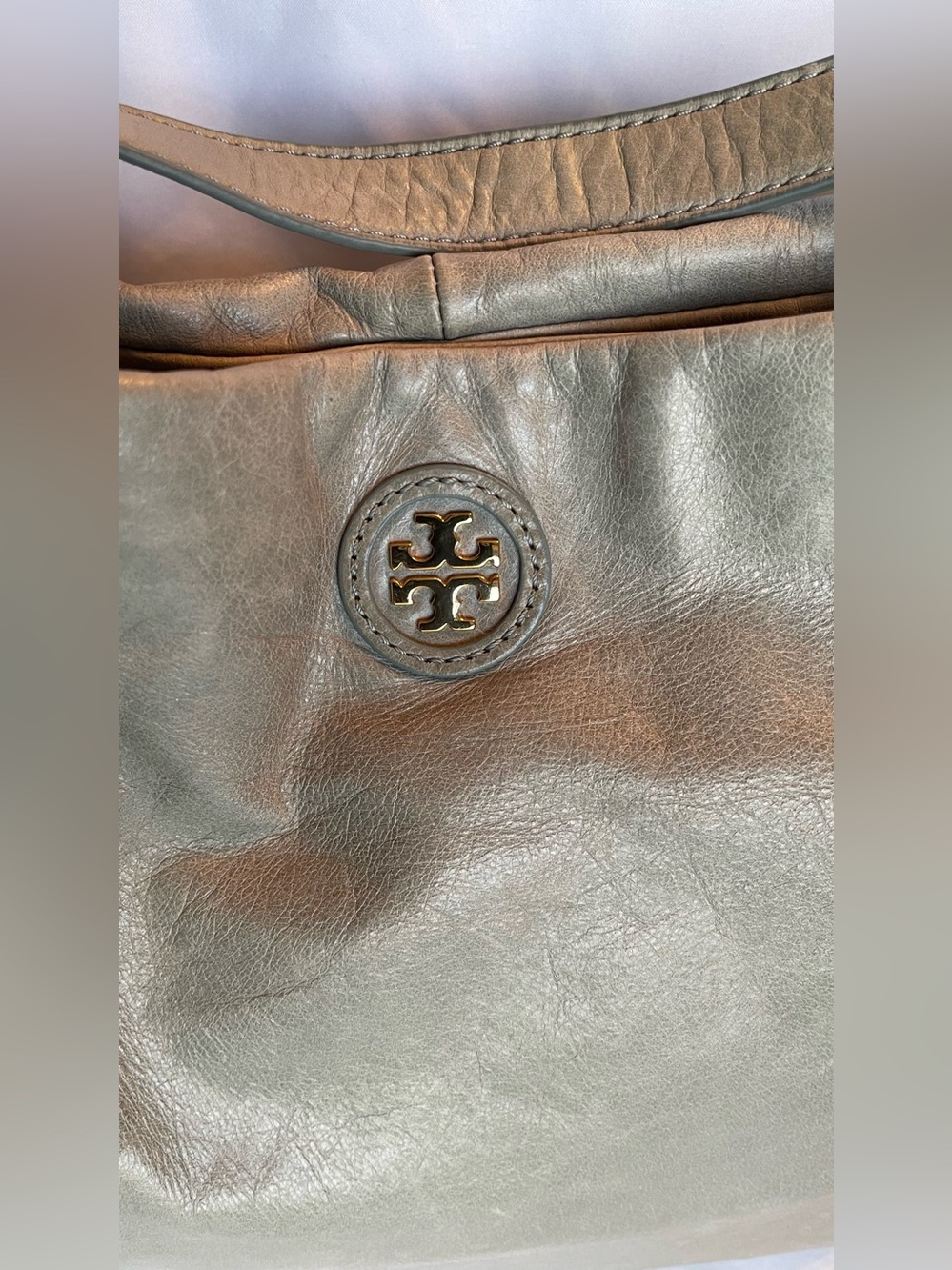Tory Burch Olive Green Leather Hobo Bag - Picture 4 of 11